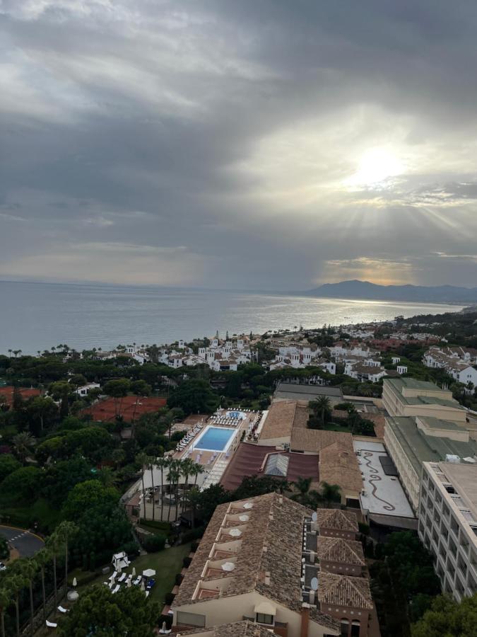 Vistas Al Mar Marbella Del Este Exterior photo